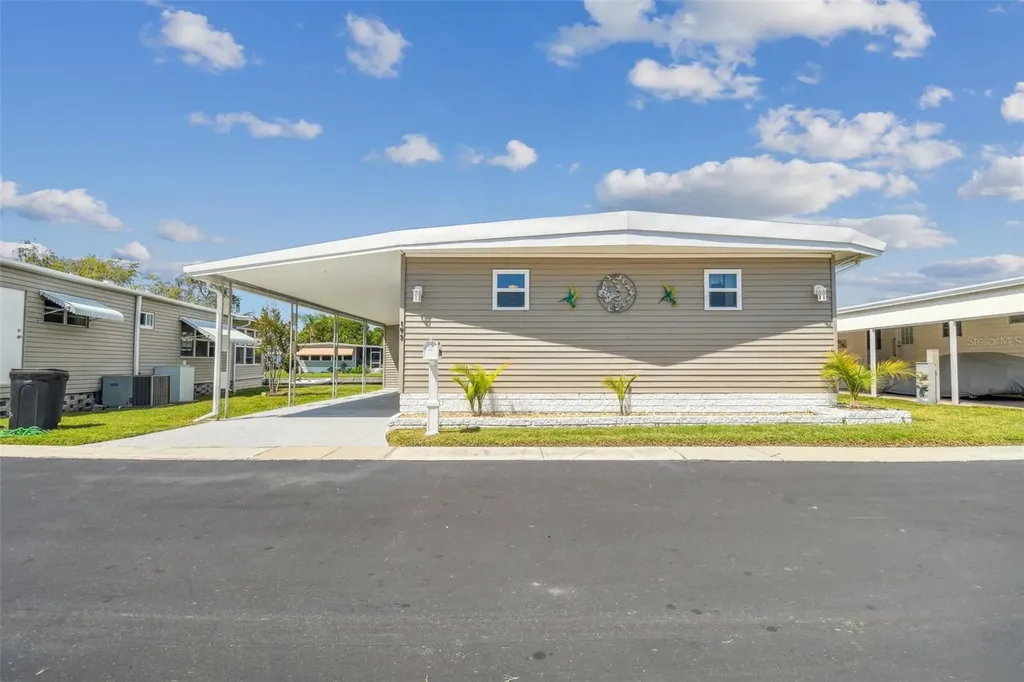 10232 Paradise Drive Largo FL 33773