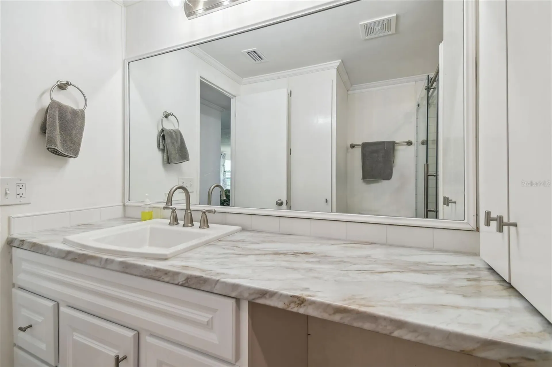 10232 Paradise Drive Largo FL 33773
