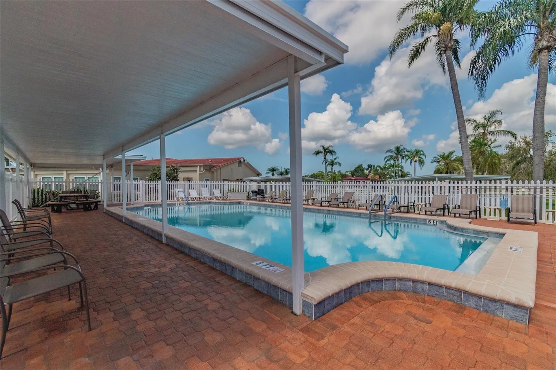 10232 Paradise Drive Largo FL 33773