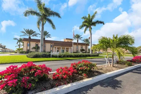 5020 Brittany Drive S St Petersburg FL 33715