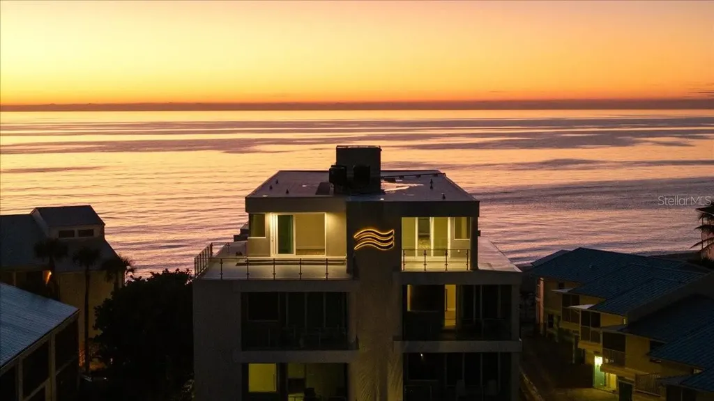 2708 N Beach Road Englewood FL 34223