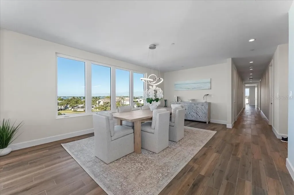 2708 N Beach Road Englewood FL 34223