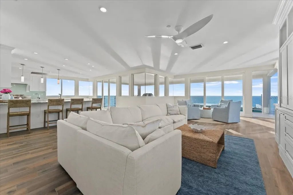 2708 N Beach Road Englewood FL 34223