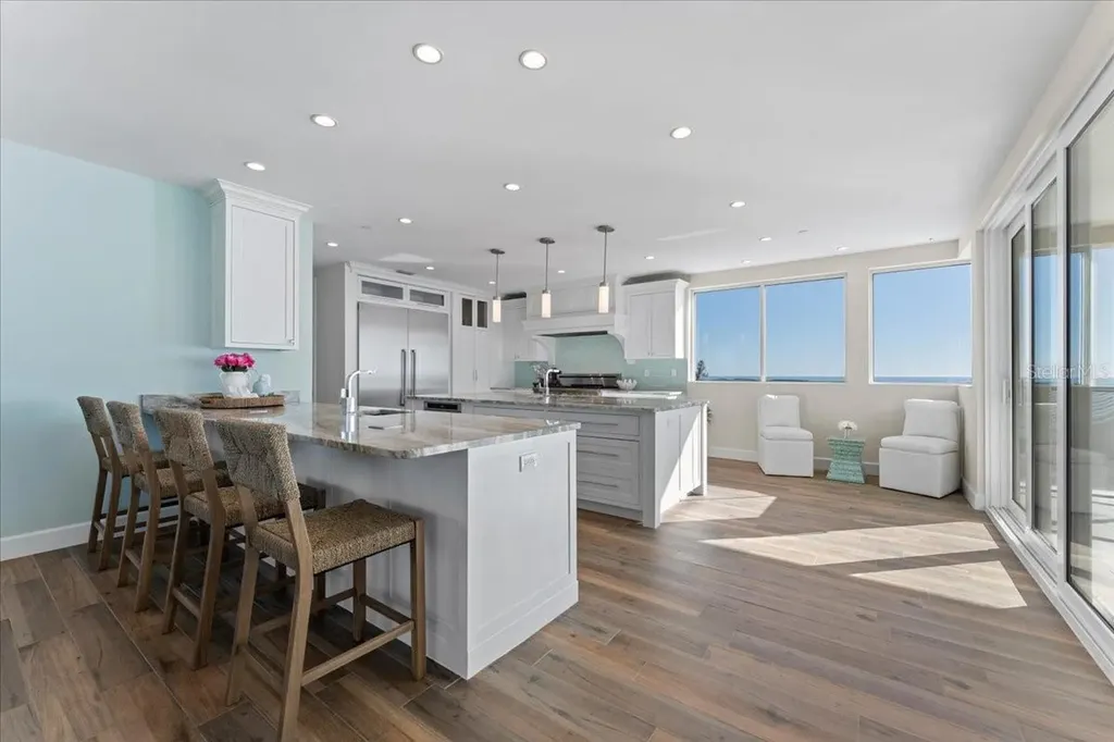 2708 N Beach Road Englewood FL 34223