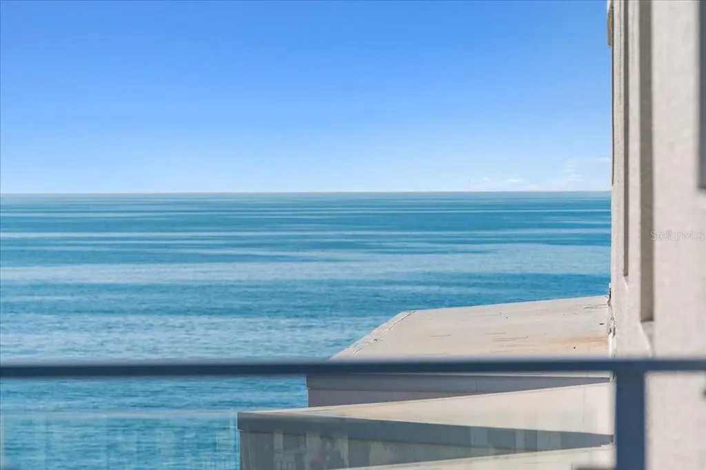 2708 N Beach Road Englewood FL 34223