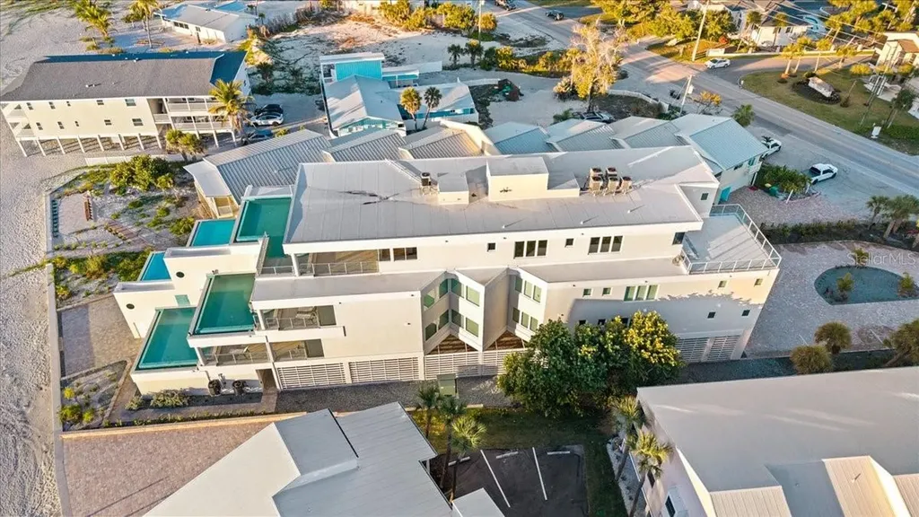 2708 N Beach Road Englewood FL 34223