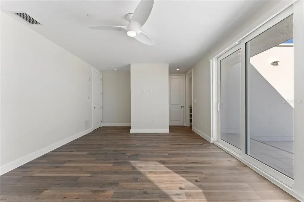 2708 N Beach Road Englewood FL 34223