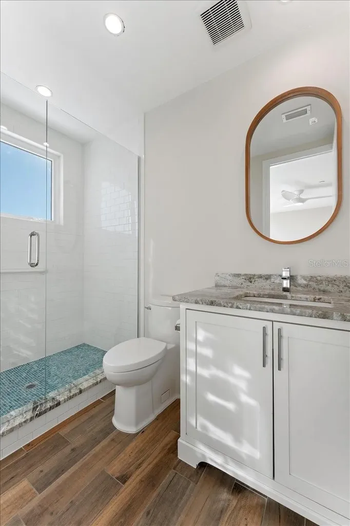 2708 N Beach Road Englewood FL 34223