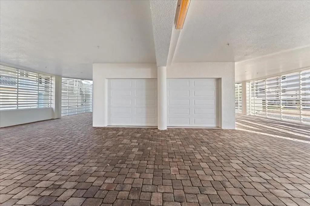 2708 N Beach Road Englewood FL 34223