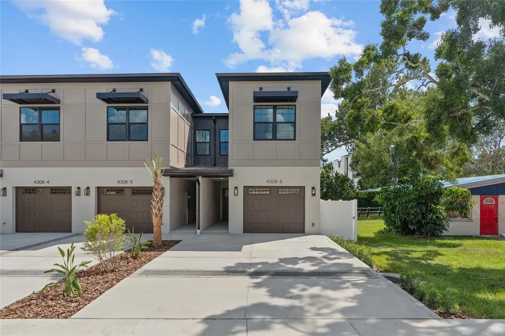 4308 W Gray Street Tampa FL 33609