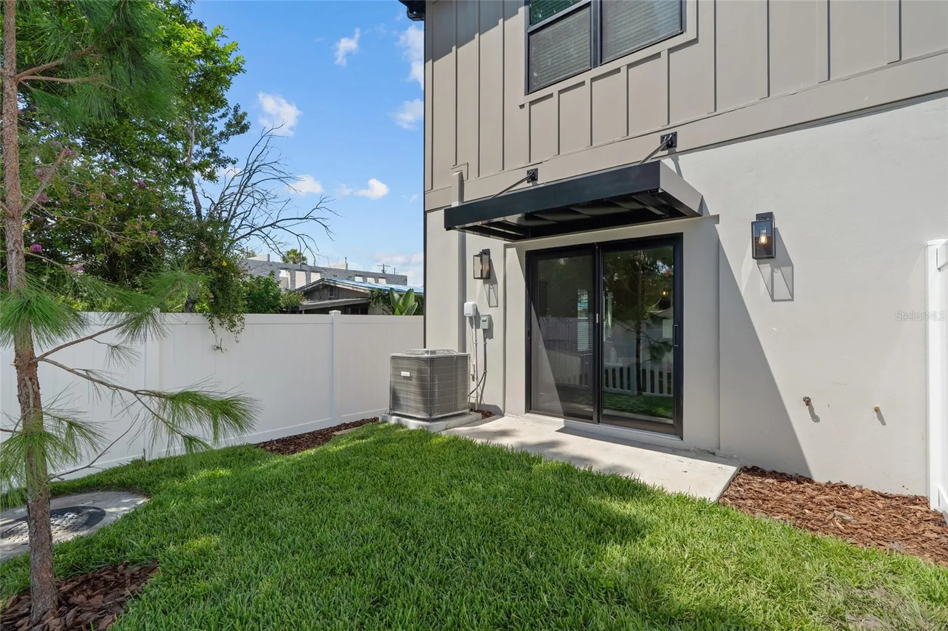 4308 W Gray Street Tampa FL 33609