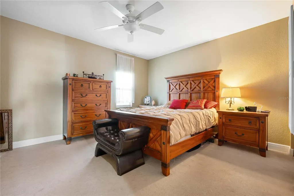 9923 Manatee Avenue W Bradenton FL 34209
