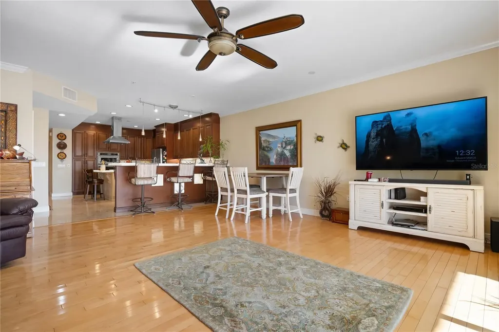 9923 Manatee Avenue W Bradenton FL 34209