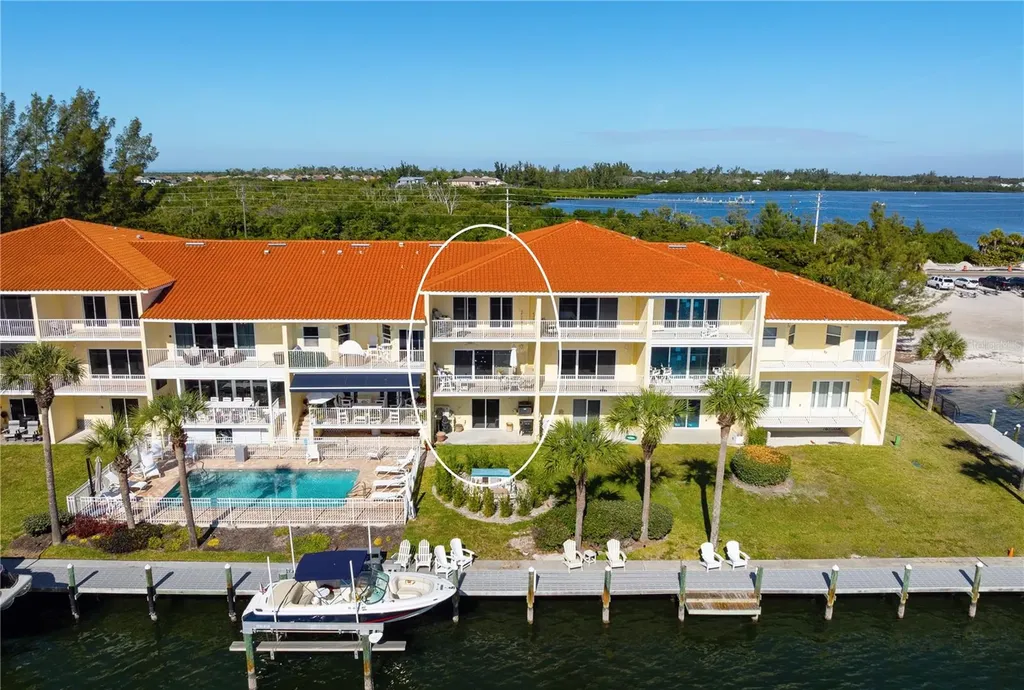 9923 Manatee Avenue W Bradenton FL 34209