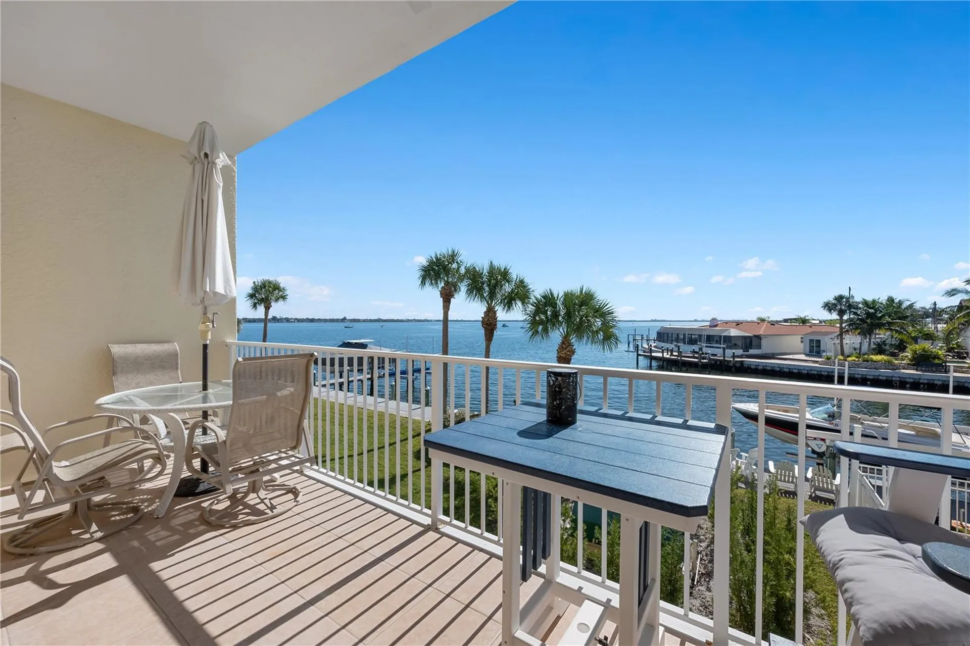 9923 Manatee Avenue W Bradenton FL 34209