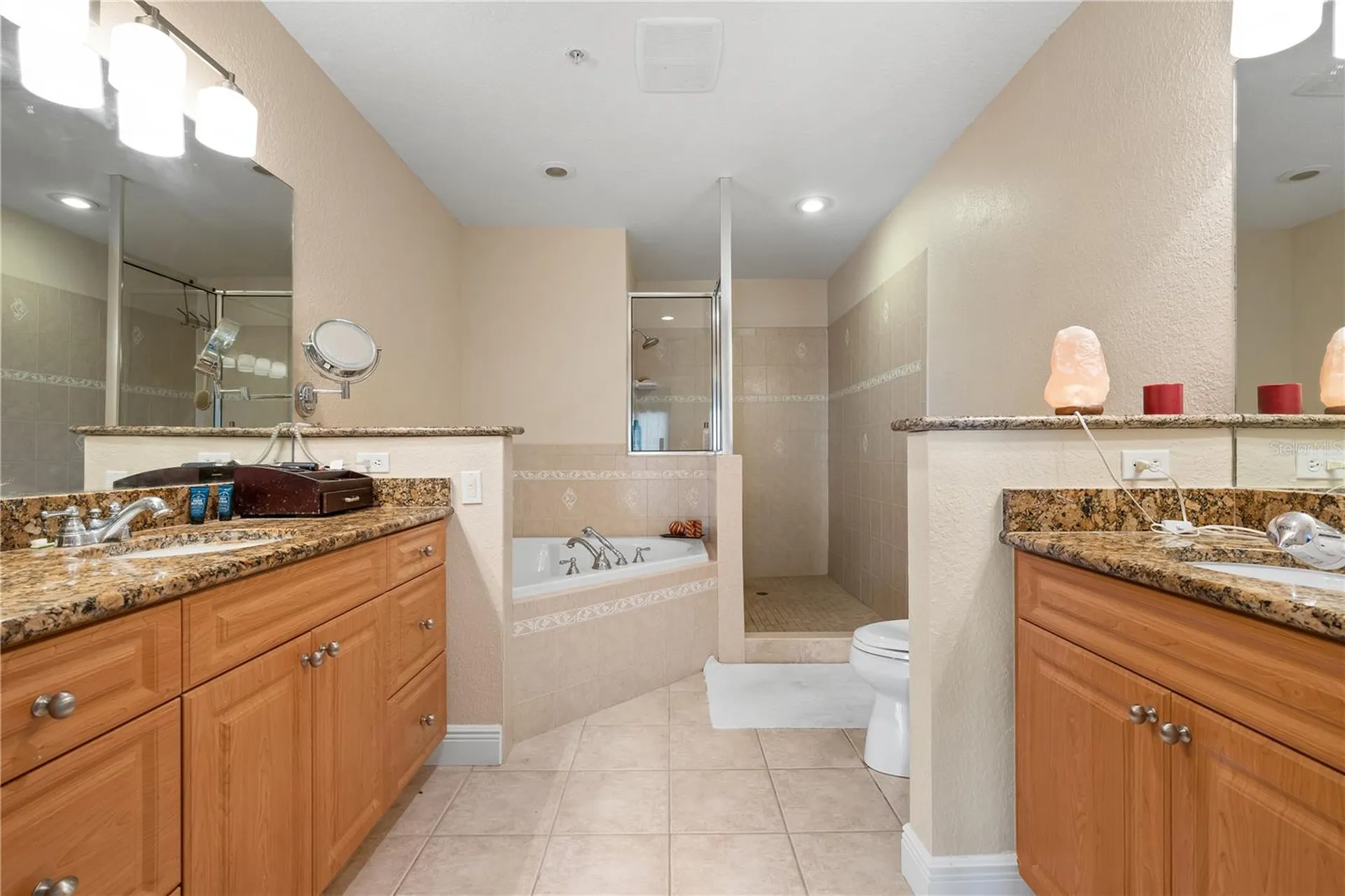 9923 Manatee Avenue W Bradenton FL 34209