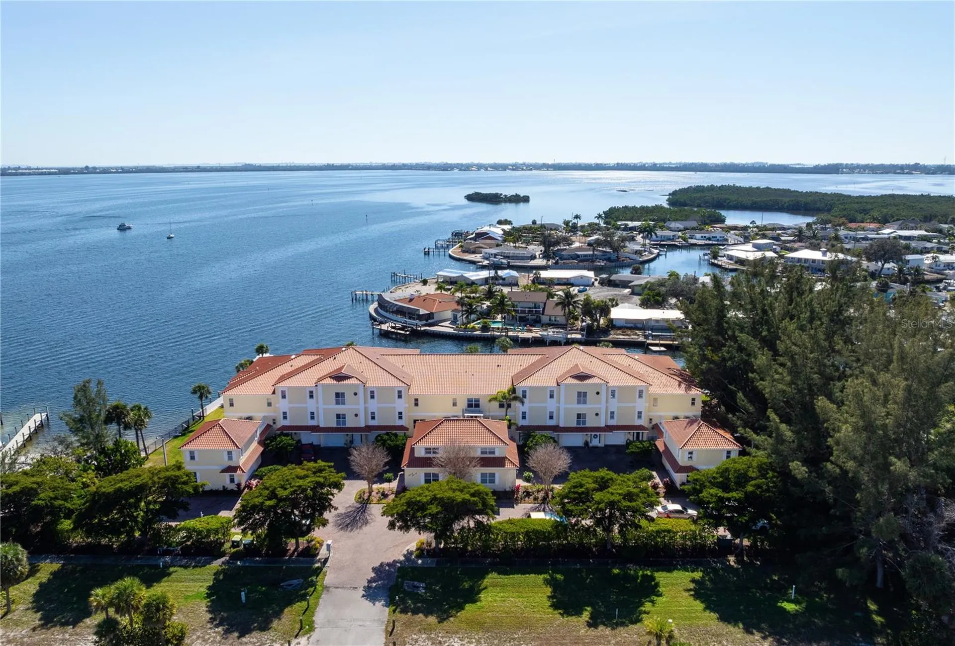 9923 Manatee Avenue W Bradenton FL 34209