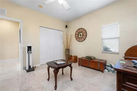 9923 Manatee Avenue W Bradenton FL 34209