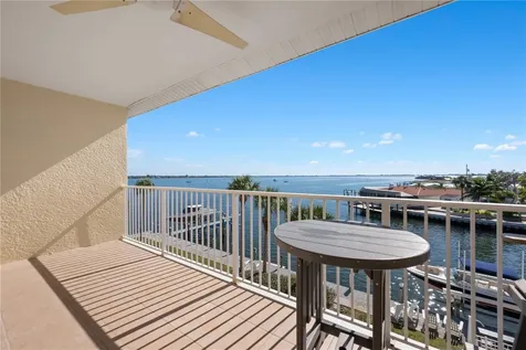 9923 Manatee Avenue W Bradenton FL 34209