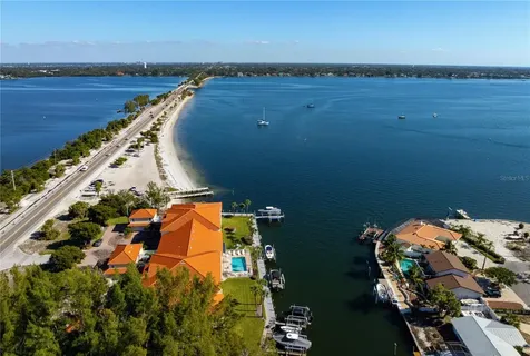 9923 Manatee Avenue W Bradenton FL 34209