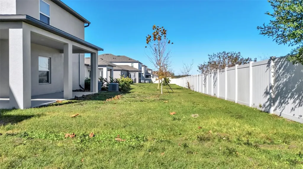 12264 Hilltop Farms Drive Dade City FL 33525