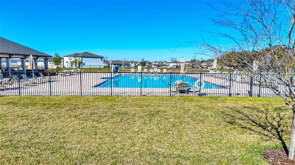 12264 Hilltop Farms Drive Dade City FL 33525