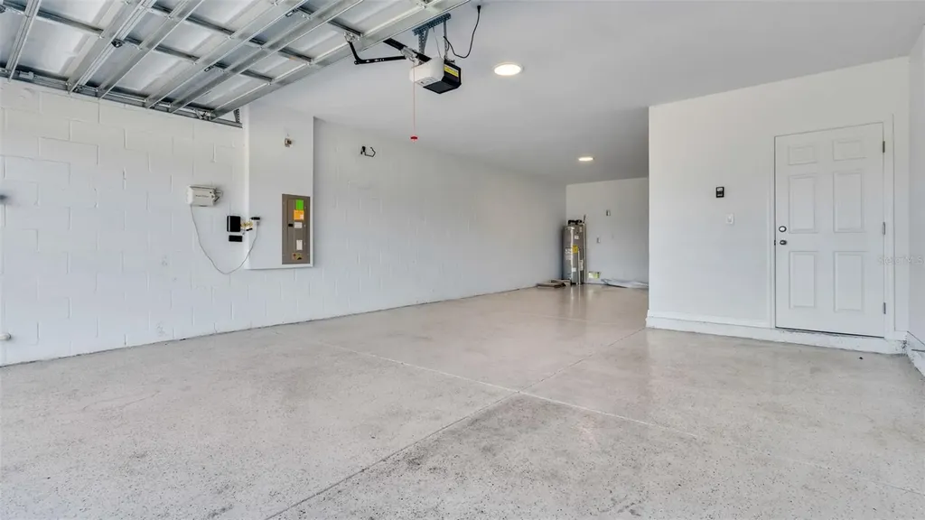 12264 Hilltop Farms Drive Dade City FL 33525