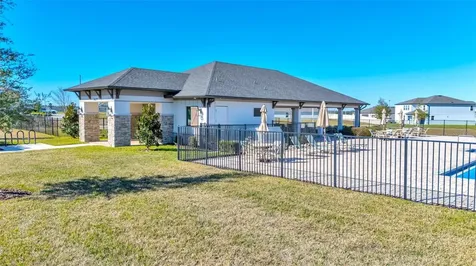 12264 Hilltop Farms Drive Dade City FL 33525