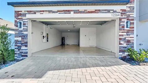 12264 Hilltop Farms Drive Dade City FL 33525