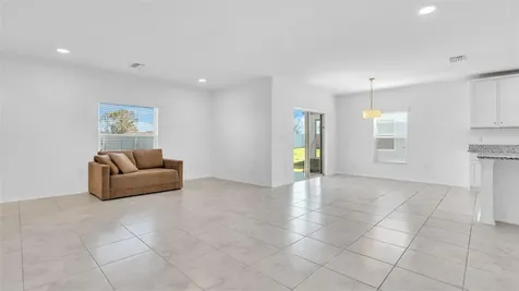 12264 Hilltop Farms Drive Dade City FL 33525