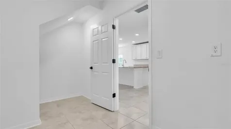 12264 Hilltop Farms Drive Dade City FL 33525