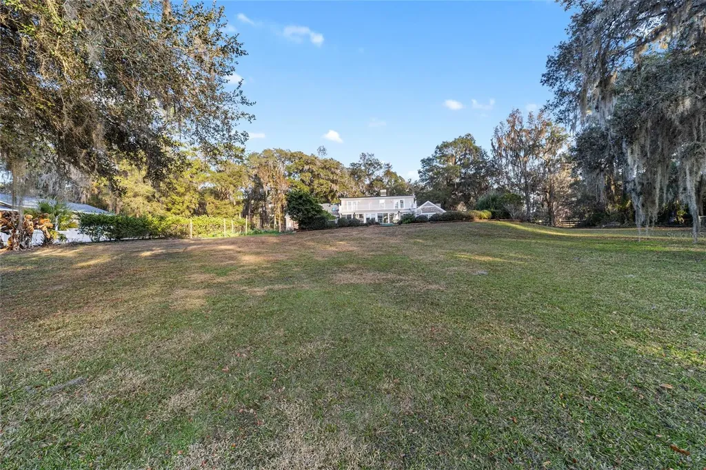 9080 SW 19th Avenue Road Ocala FL 34476