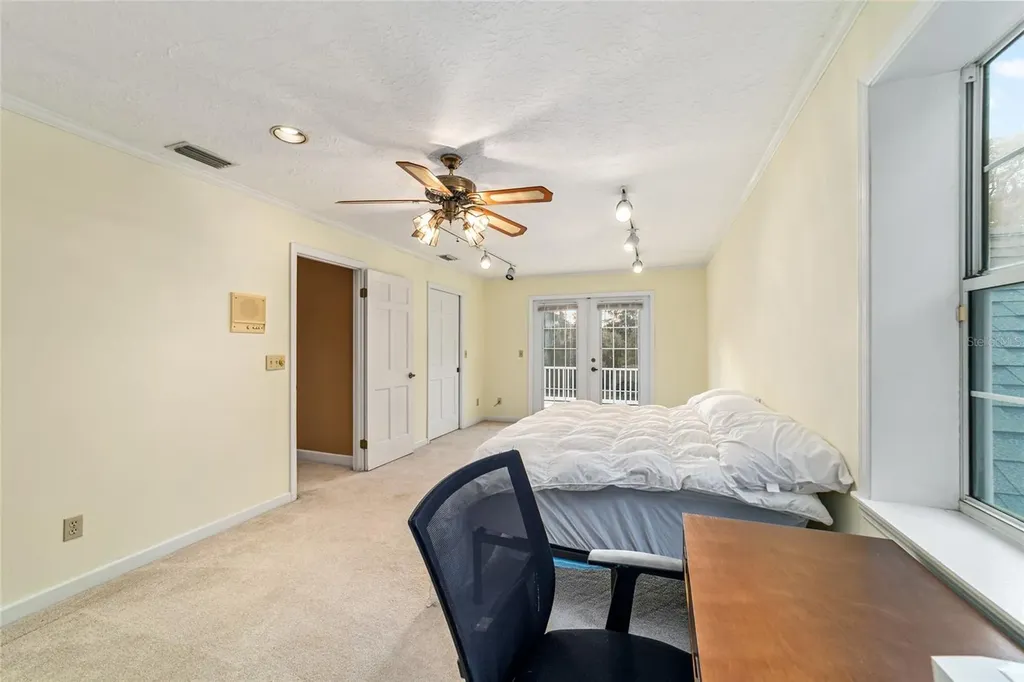 9080 SW 19th Avenue Road Ocala FL 34476