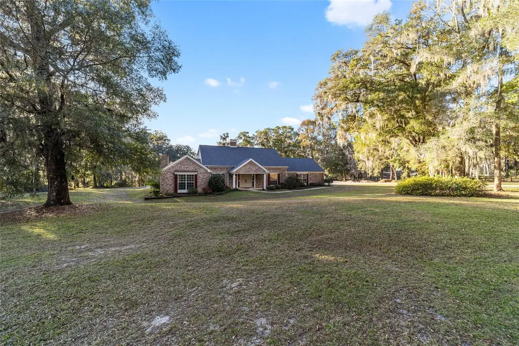 9080 SW 19th Avenue Road Ocala FL 34476