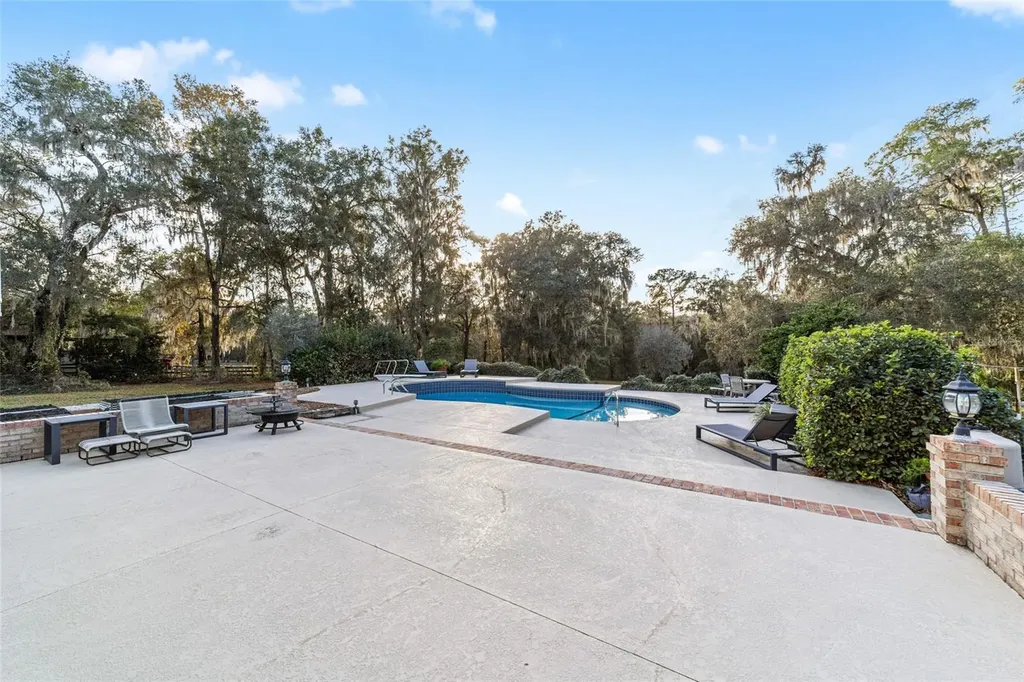 9080 SW 19th Avenue Road Ocala FL 34476