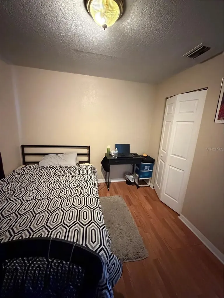 327 Salina Drive Altamonte Springs FL 32701