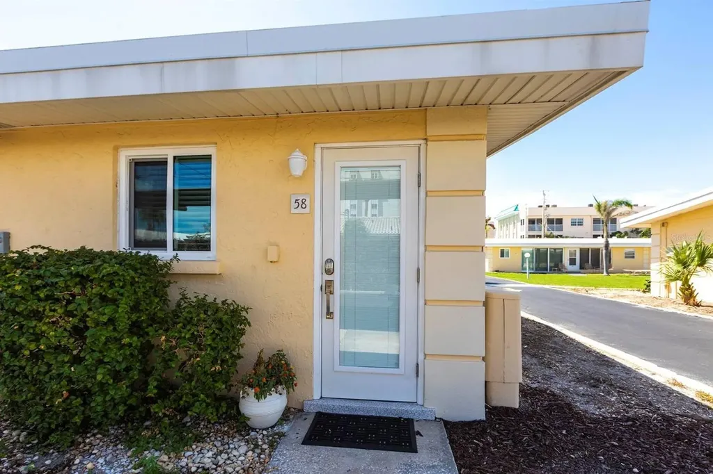6006 Midnight Pass Road Sarasota FL 34242