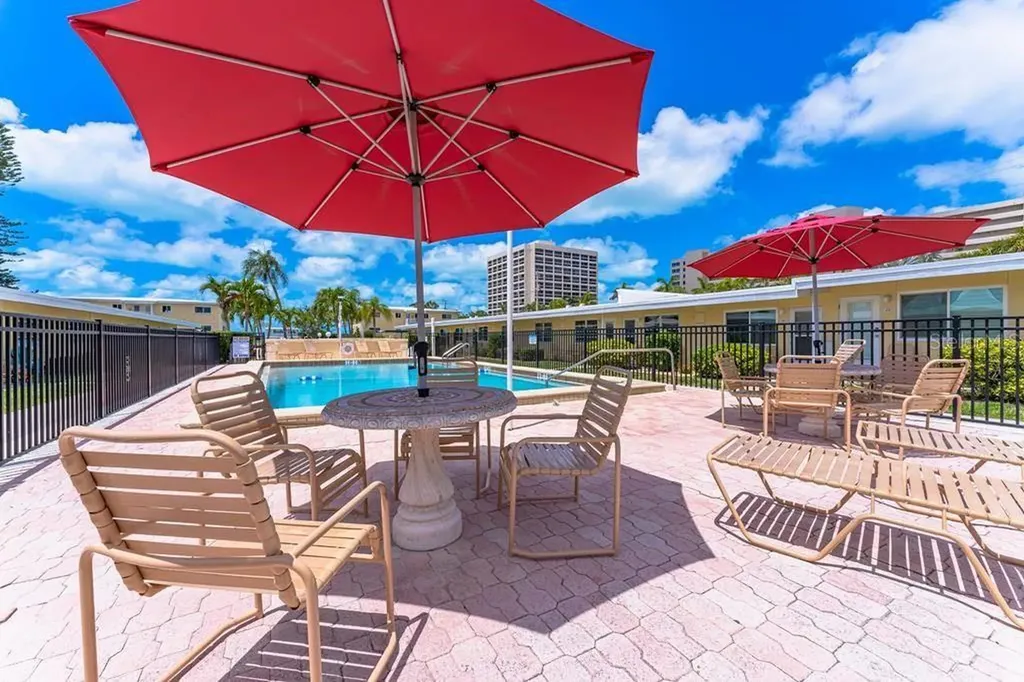 6006 Midnight Pass Road Sarasota FL 34242