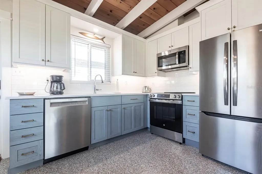 6006 Midnight Pass Road Sarasota FL 34242