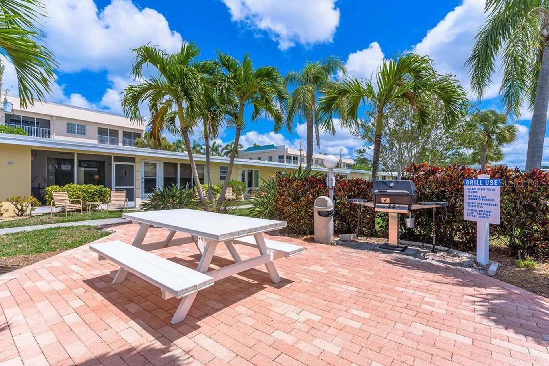 6006 Midnight Pass Road Sarasota FL 34242