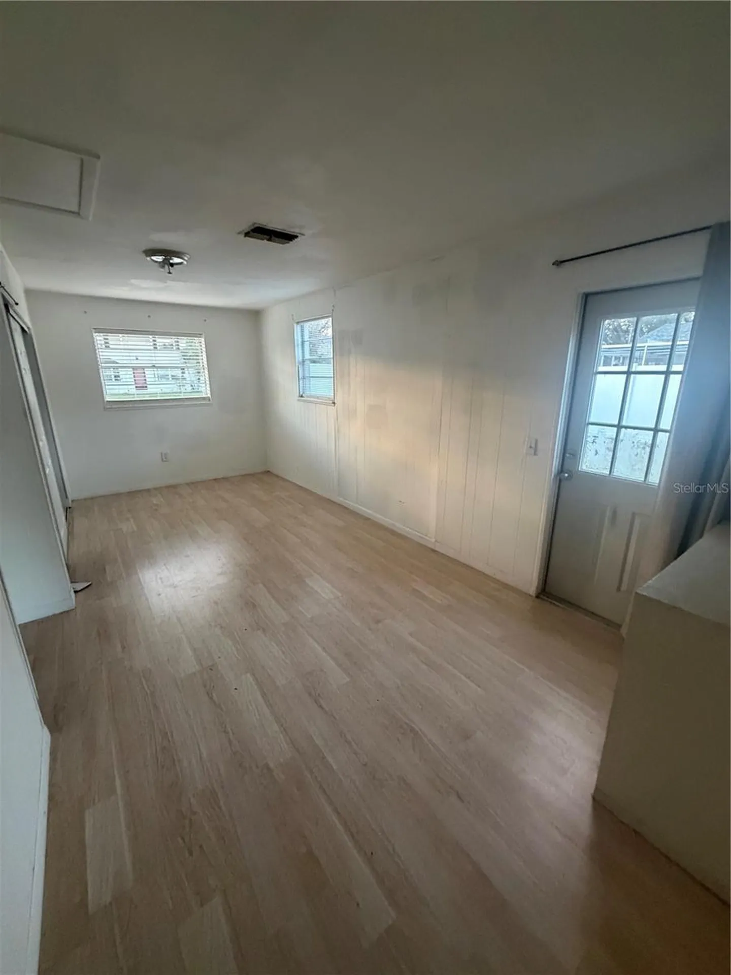 8701 94th Street Seminole FL 33777