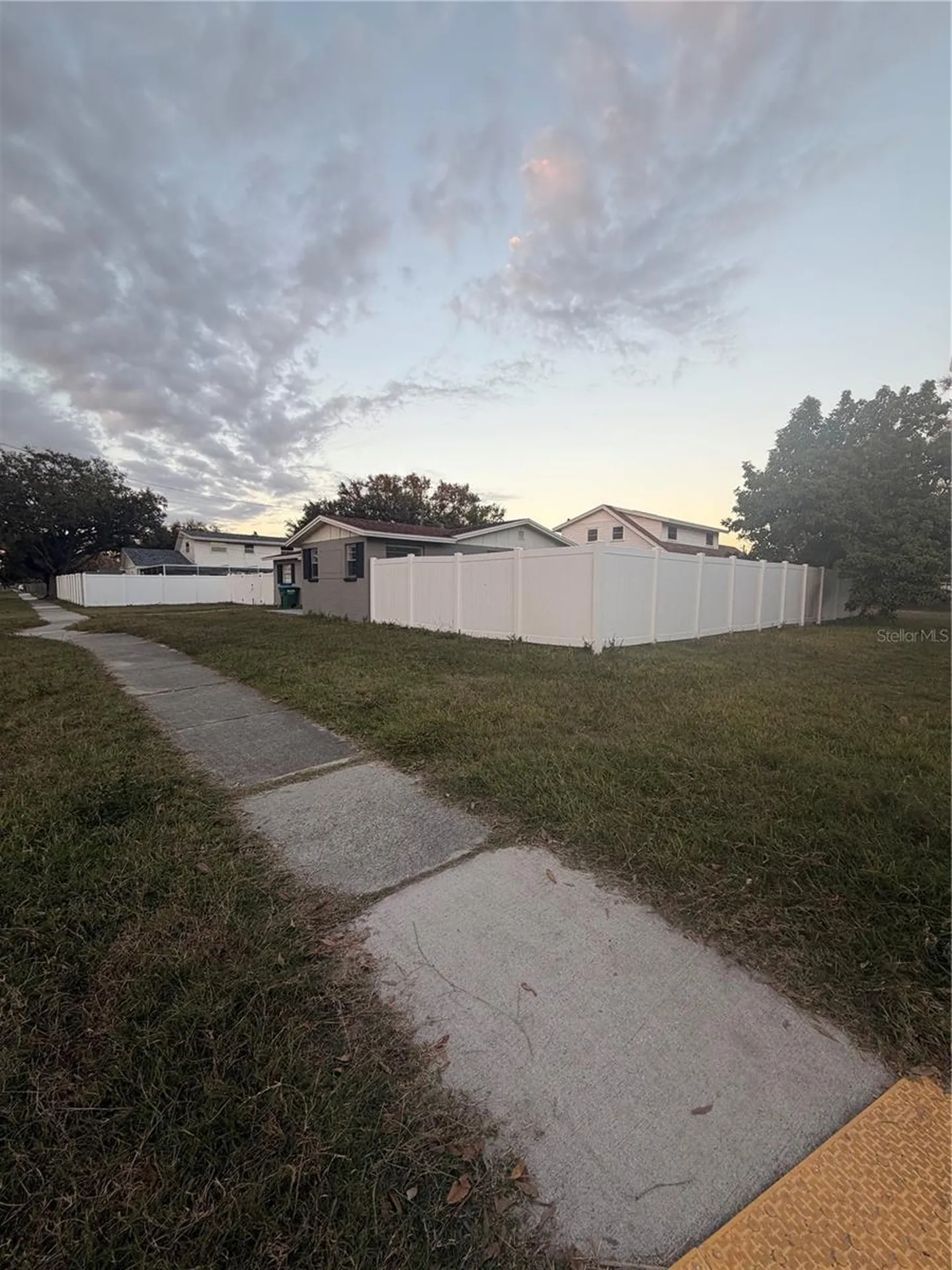 8701 94th Street Seminole FL 33777