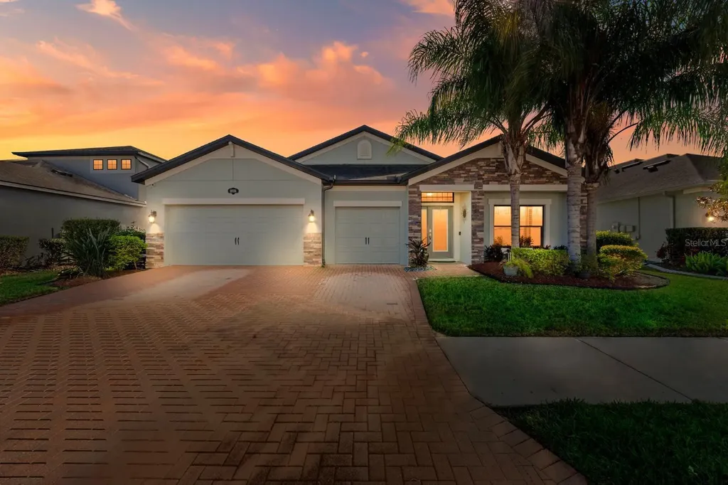 18936 Roseate Drive Lutz FL 33558
