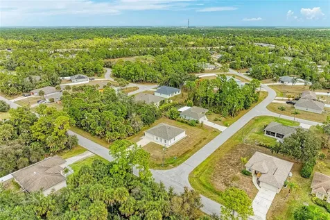 7238 Helliwell Street North Port FL 34291