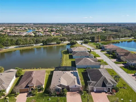 432 Bel Air Way Kissimmee FL 34759