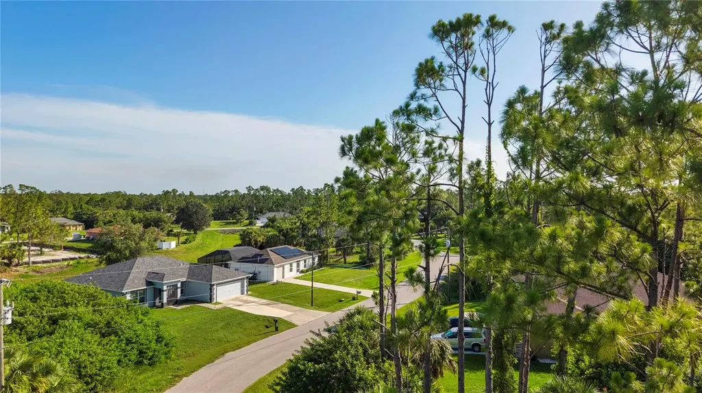 1477 Winthrop Street North Port FL 34288