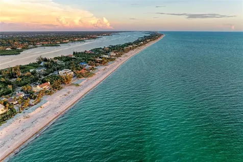 1477 Winthrop Street North Port FL 34288