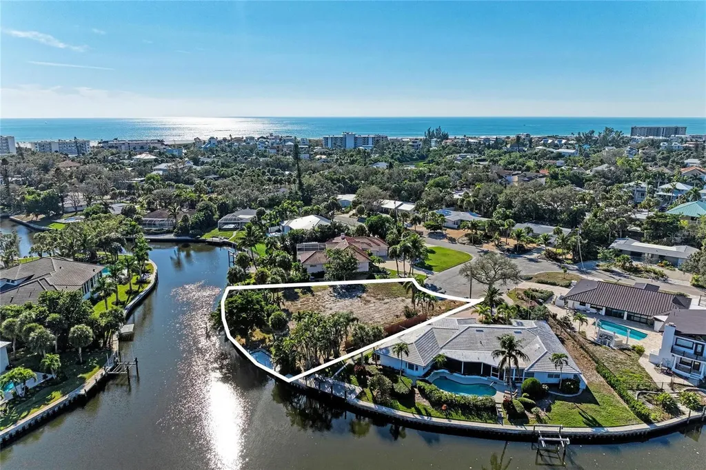 5353 Cape Leyte Drive Sarasota FL 34242