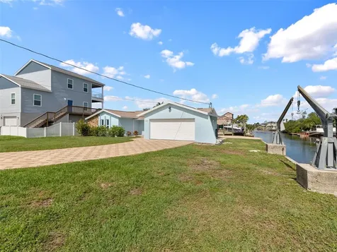 13437 Lisa Drive Hudson FL 34667