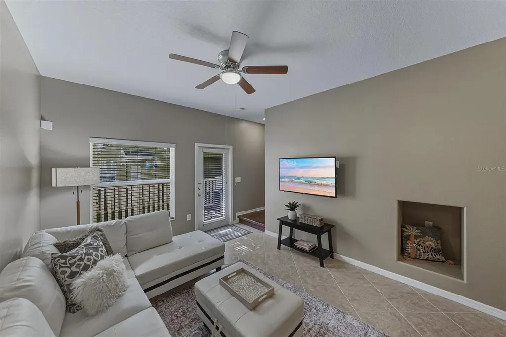 8527 Brushleaf Way Tampa FL 33647